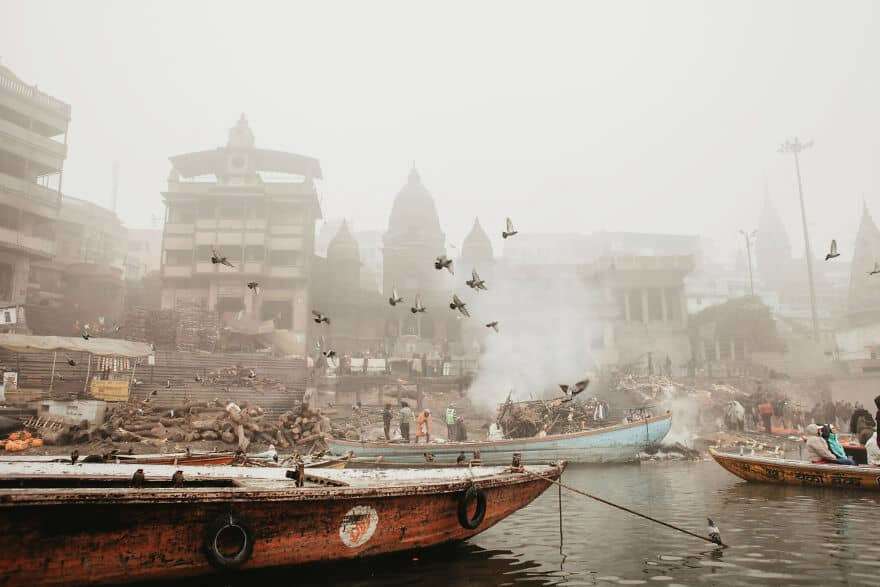 Daily Lifestyle of India's People and Fascinating Architectural Environments
