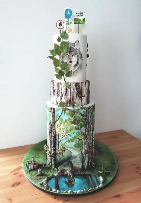 16 Delightful Cakes With a Forest Decoration